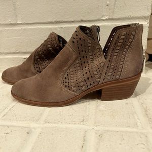 Vince Camuto Ankle Booties